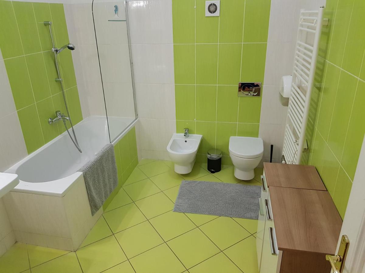 Luxury Vincents Apartments Košice Extérieur photo