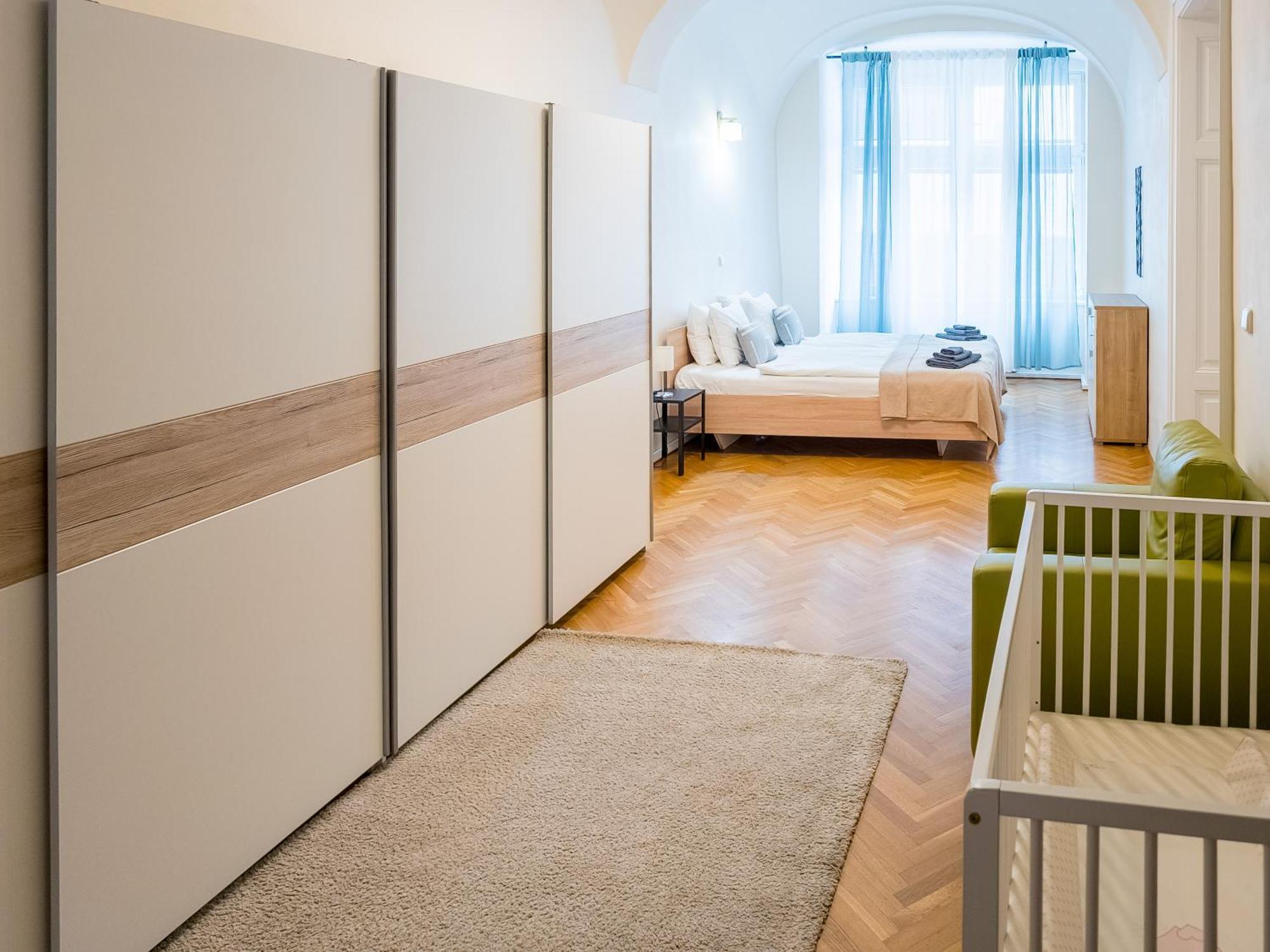 Luxury Vincents Apartments Košice Extérieur photo