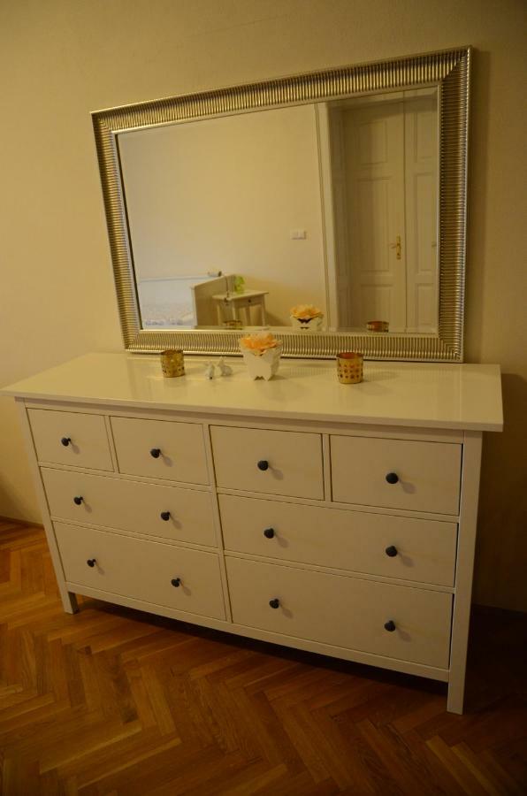 Luxury Vincents Apartments Košice Extérieur photo