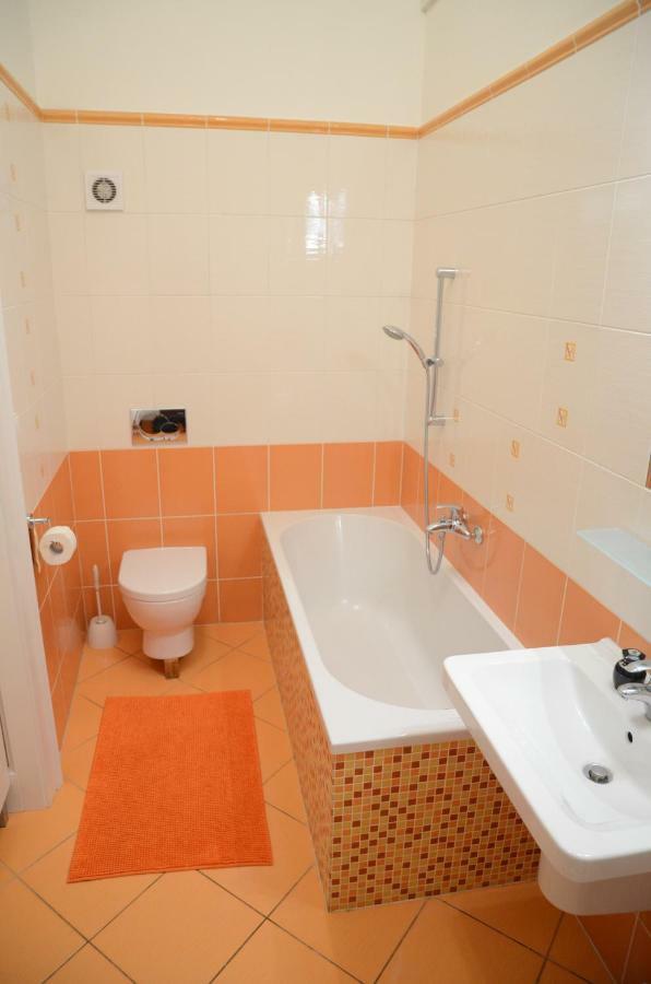 Luxury Vincents Apartments Košice Extérieur photo