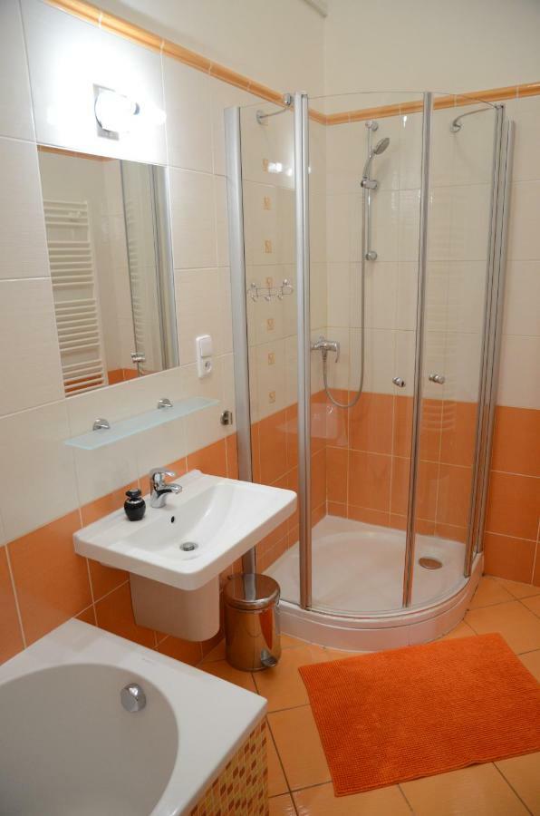 Luxury Vincents Apartments Košice Extérieur photo
